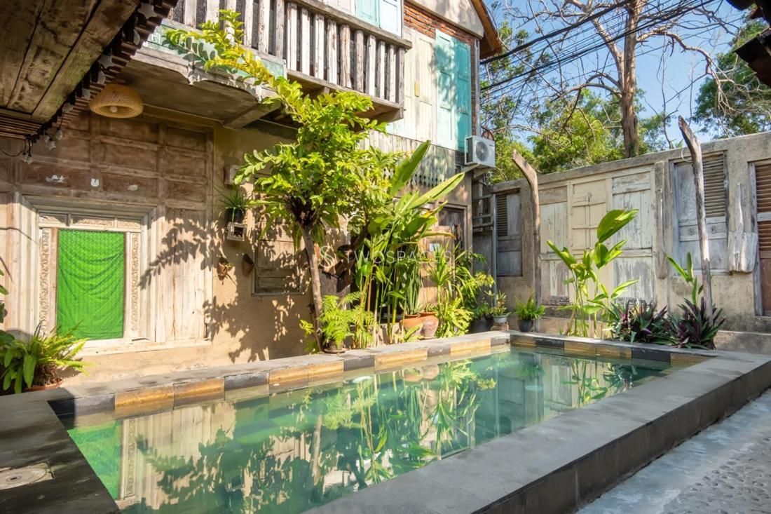 Kayu Beach Villa By Twospaces, Nusa Dua Beach Exterior foto